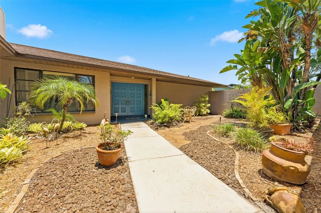 3644 Enterprise Road E Safety Harbor FL 34695