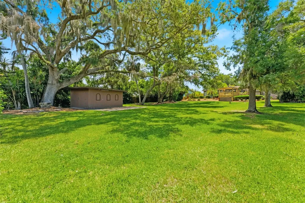 3644 Enterprise Road E Safety Harbor FL 34695