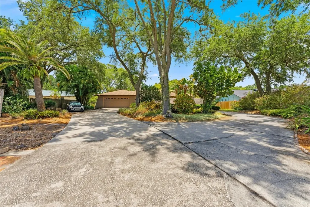 3644 Enterprise Road E Safety Harbor FL 34695