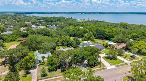 3644 Enterprise Road E Safety Harbor FL 34695