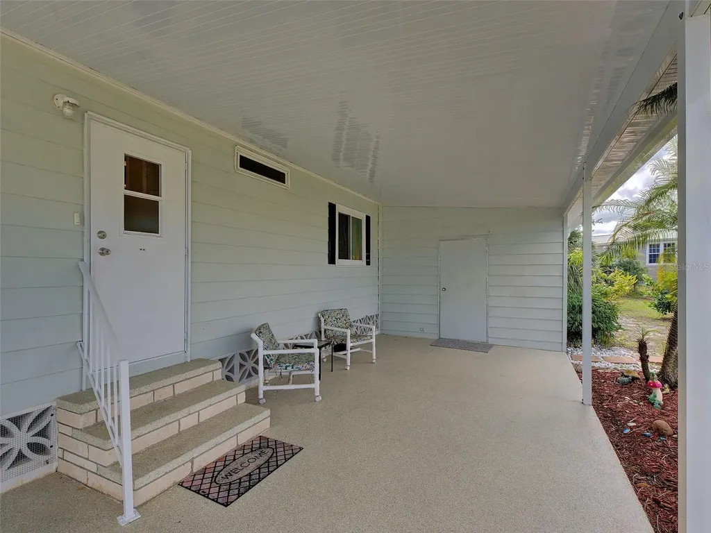 3331 Goldfinch Lane Englewood FL 34224