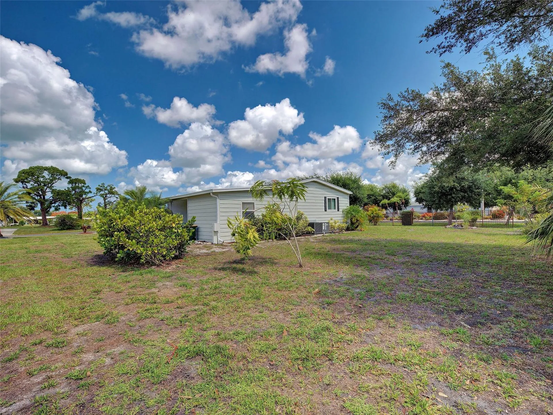 3331 Goldfinch Lane Englewood FL 34224