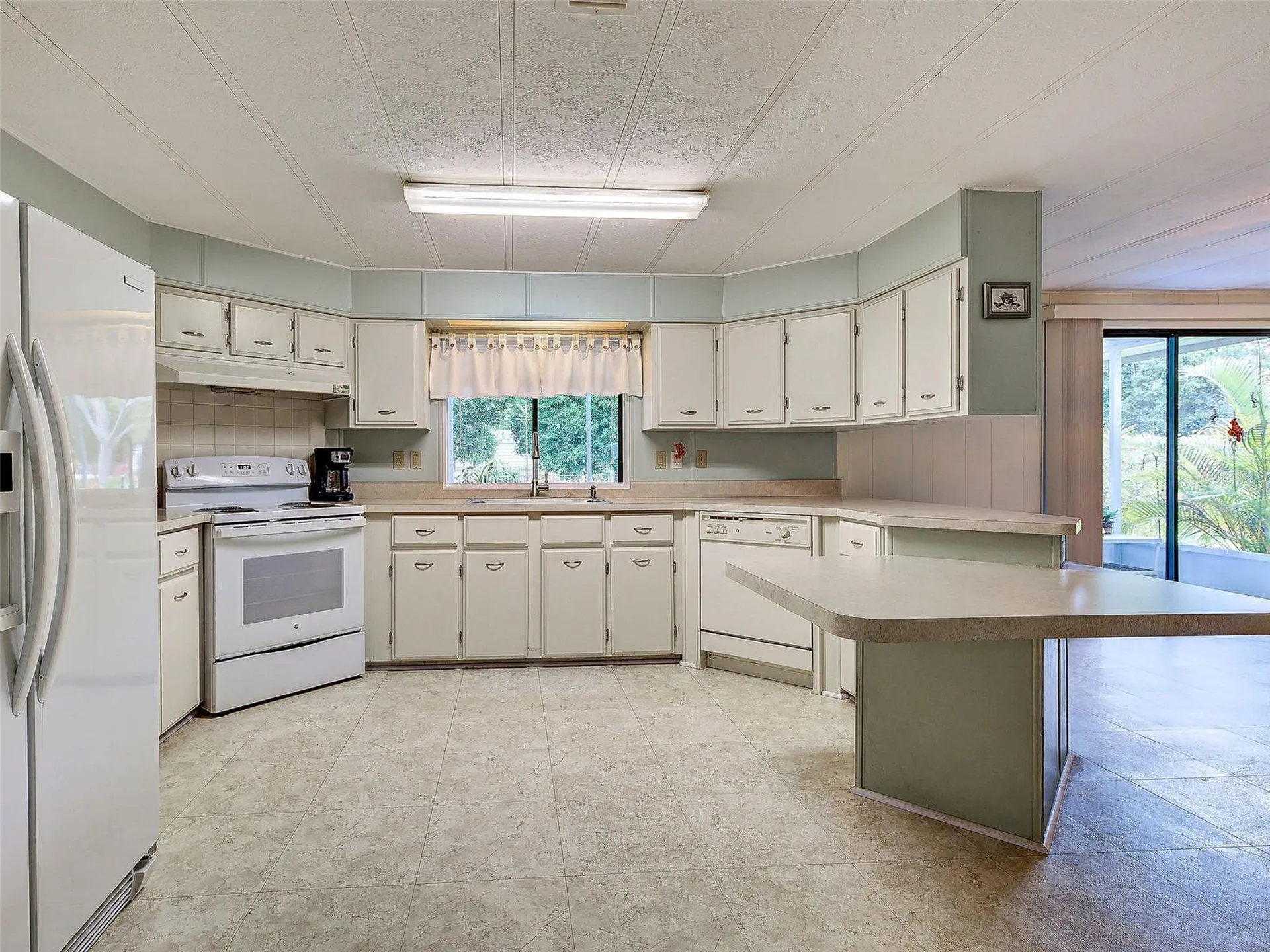 3331 Goldfinch Lane Englewood FL 34224