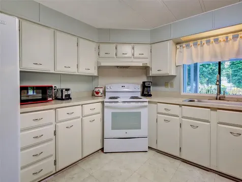 3331 Goldfinch Lane Englewood FL 34224