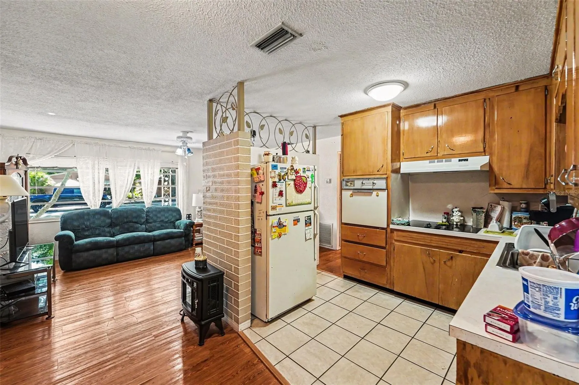 4040 19th St N St Petersburg FL 33714