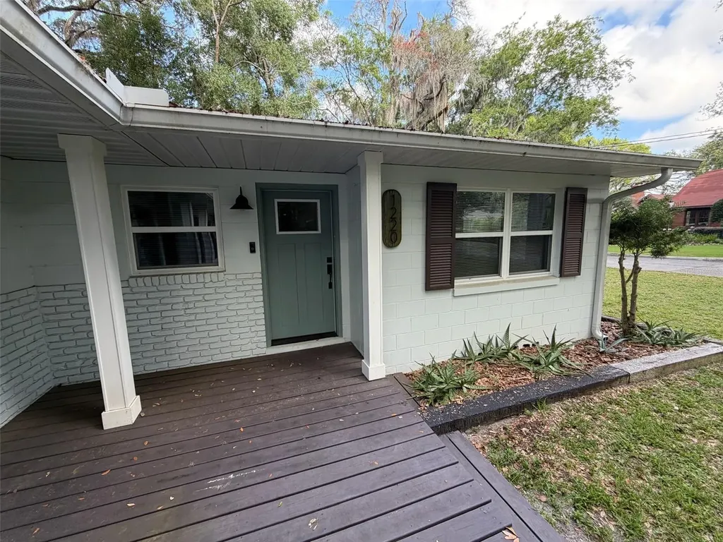 1220 SE 3rd Street Ocala FL 34471