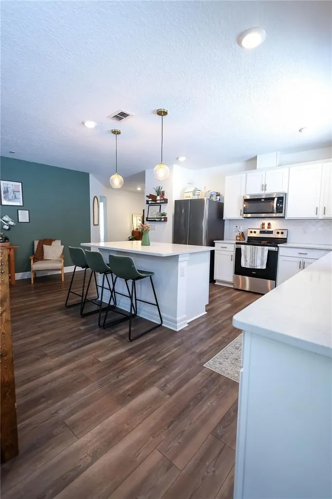 9553 Summers Cay Circle Thonotosassa FL 33592