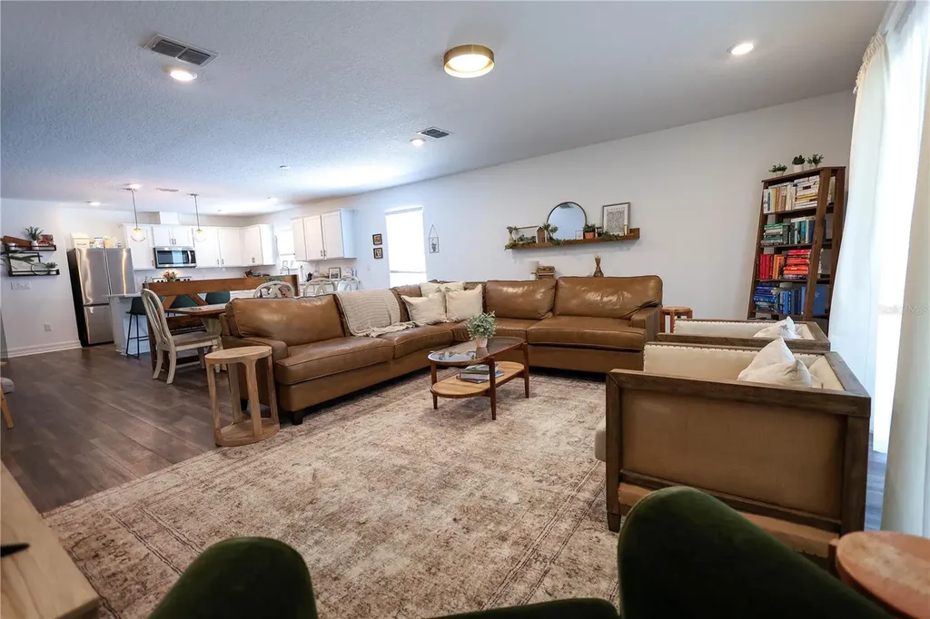 9553 Summers Cay Circle Thonotosassa FL 33592