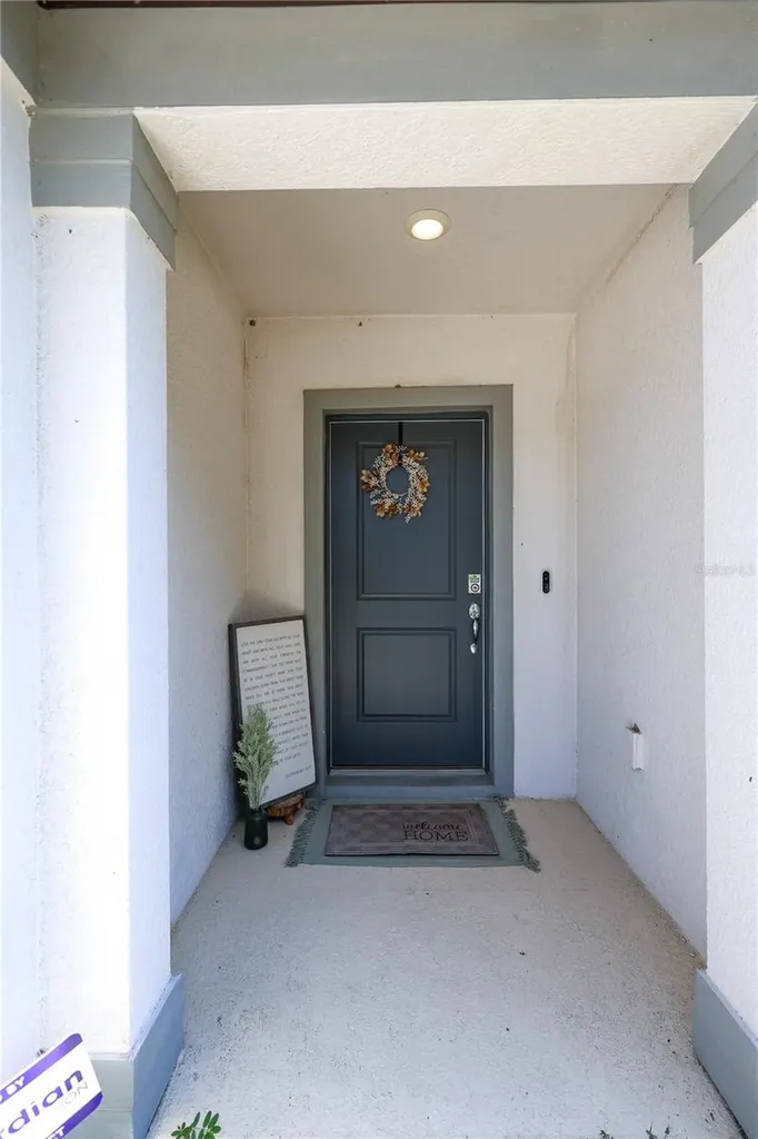 9553 Summers Cay Circle Thonotosassa FL 33592