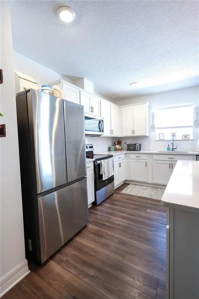 9553 Summers Cay Circle Thonotosassa FL 33592