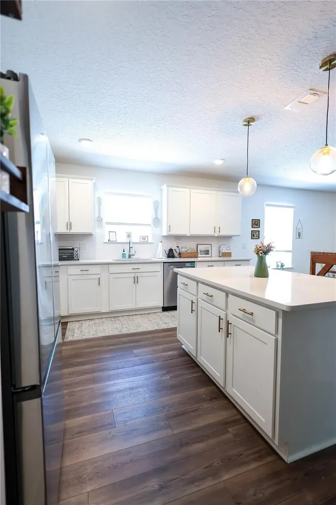 9553 Summers Cay Circle Thonotosassa FL 33592