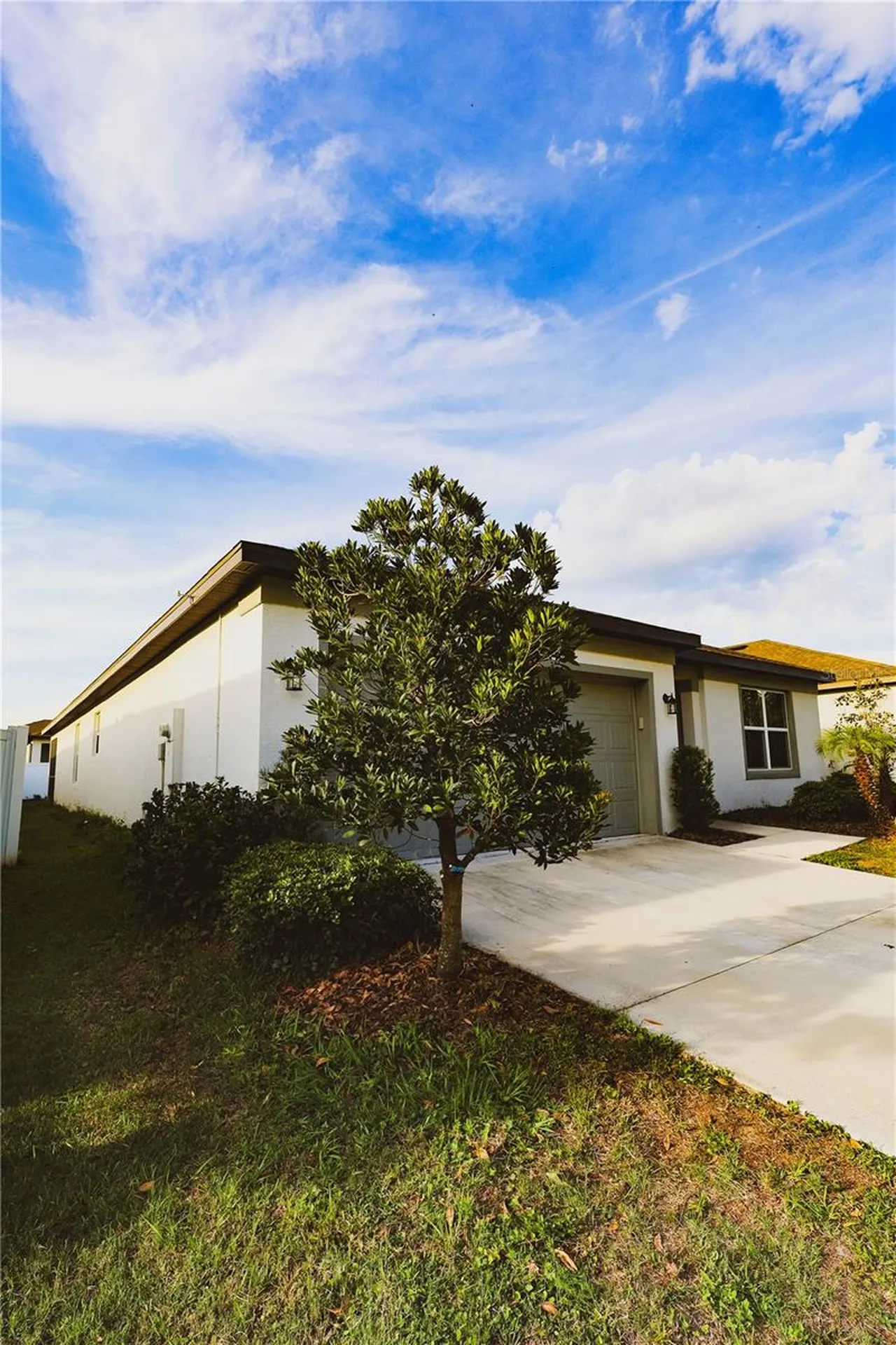 9553 Summers Cay Circle Thonotosassa FL 33592