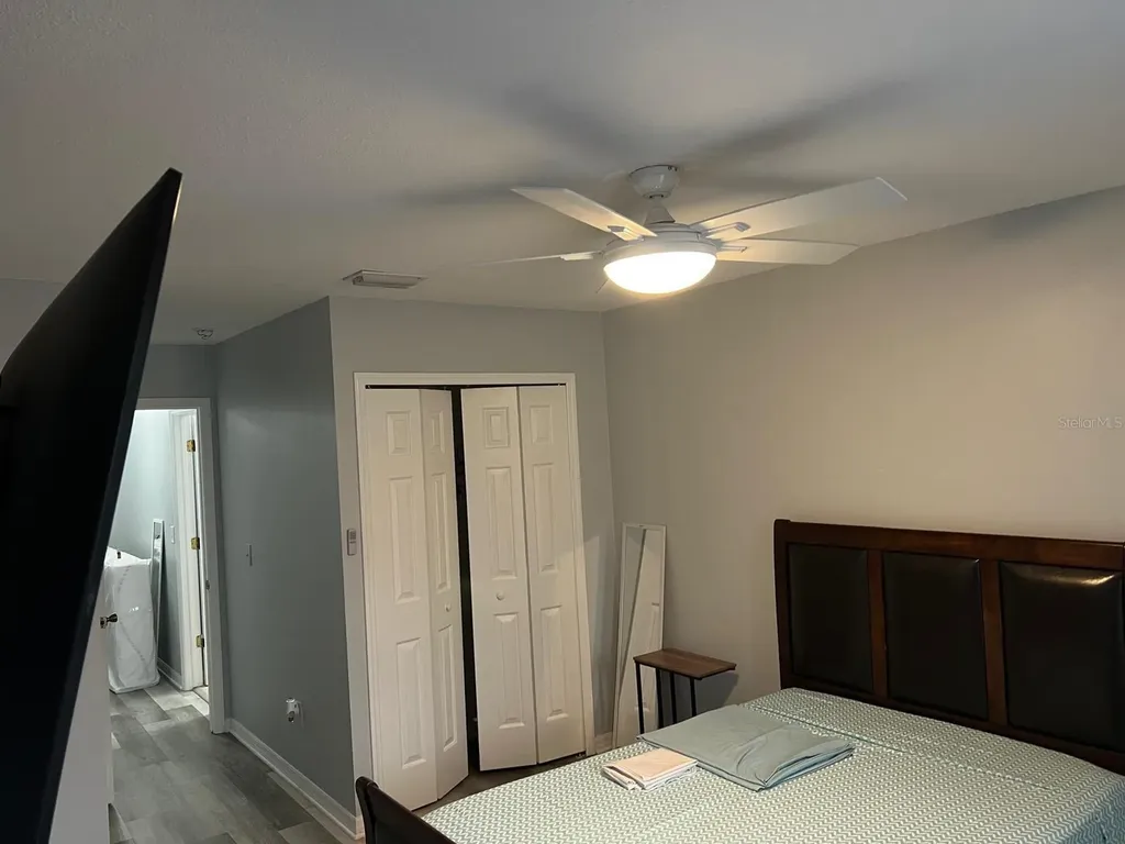 8423 Edgewater Place Boulevard Tampa FL 33615