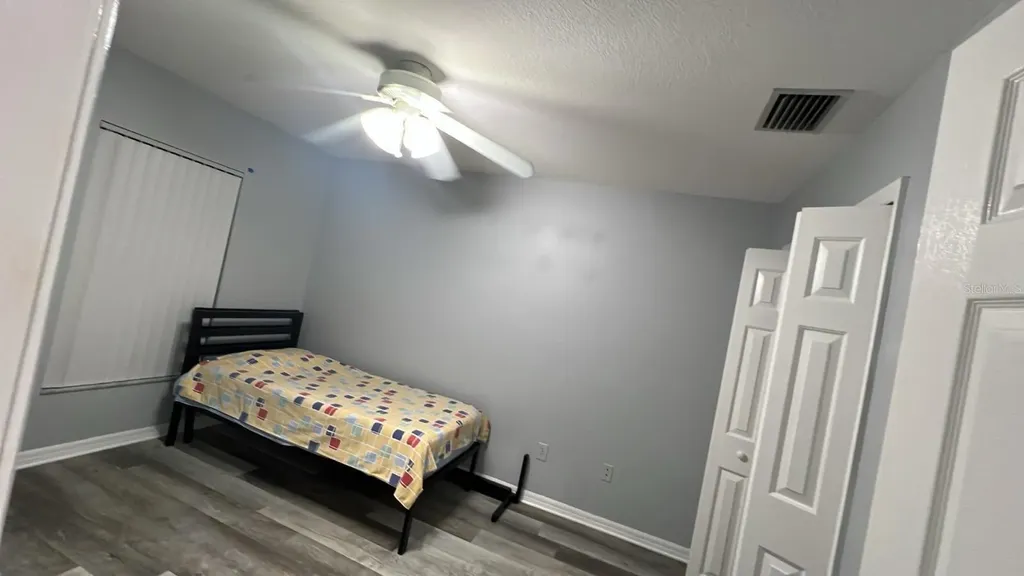 8423 Edgewater Place Boulevard Tampa FL 33615