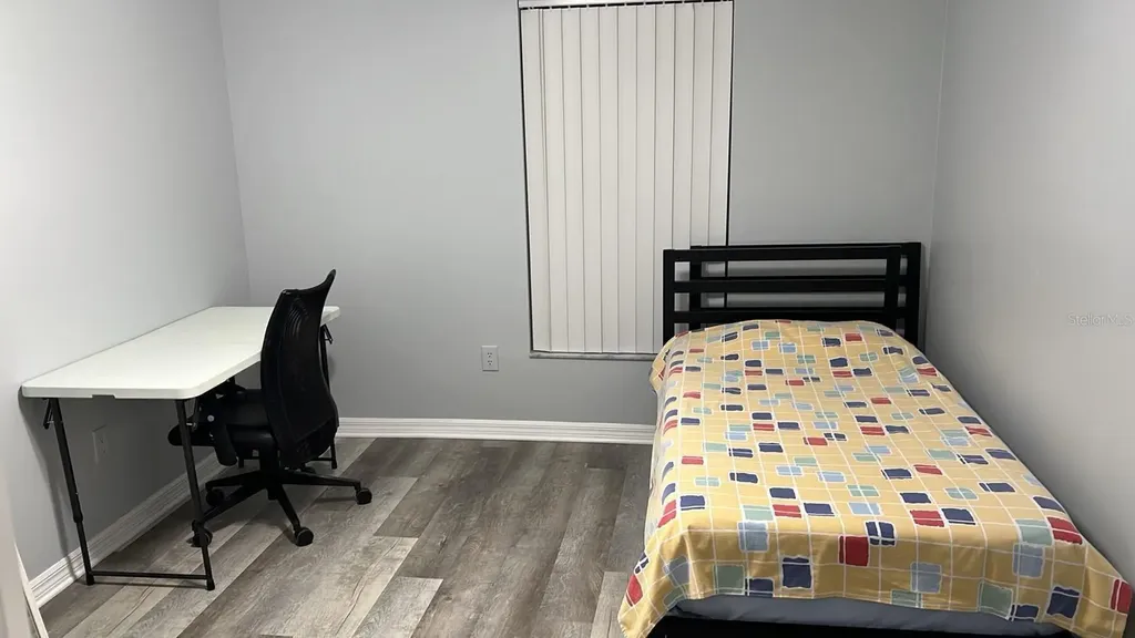 8423 Edgewater Place Boulevard Tampa FL 33615