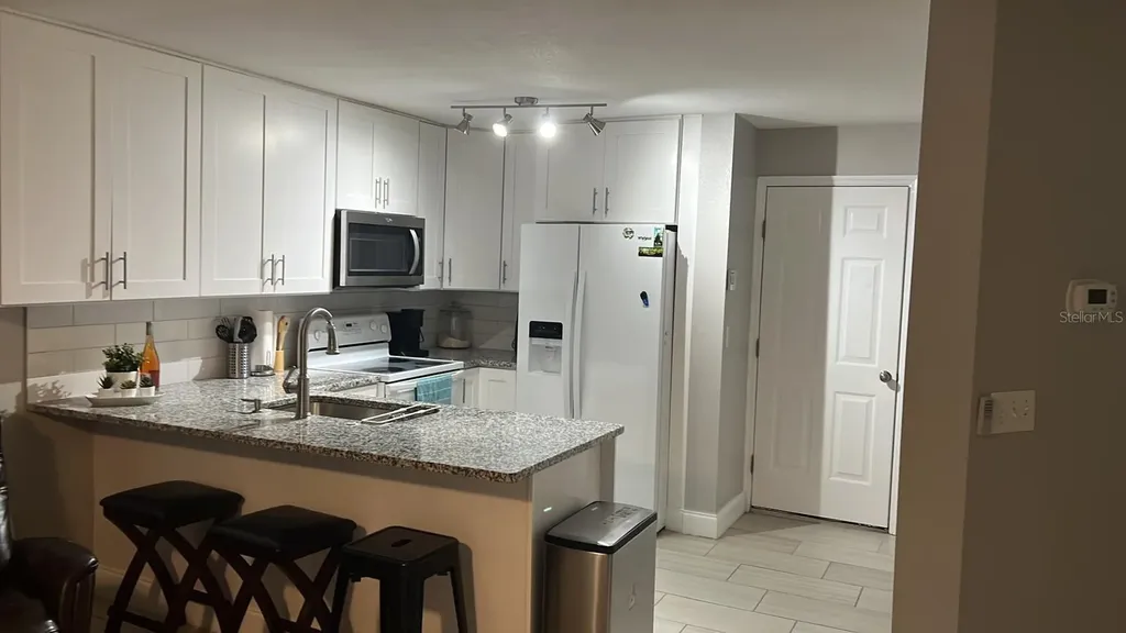 8423 Edgewater Place Boulevard Tampa FL 33615