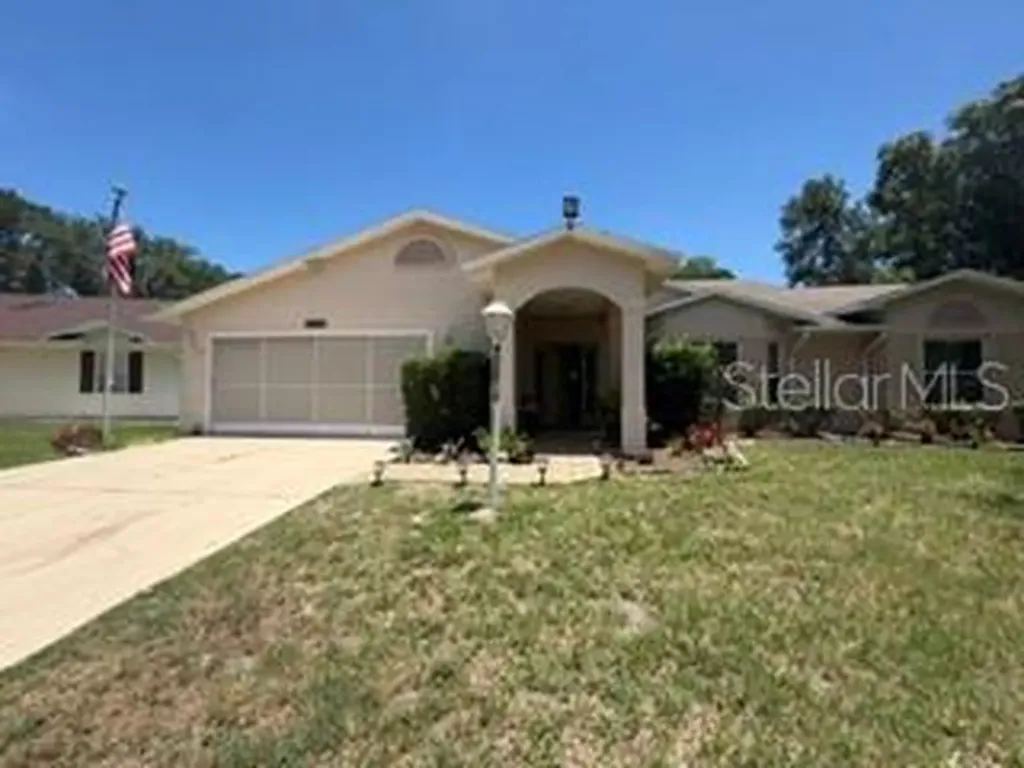 26912 Becker Court Leesburg FL 34748