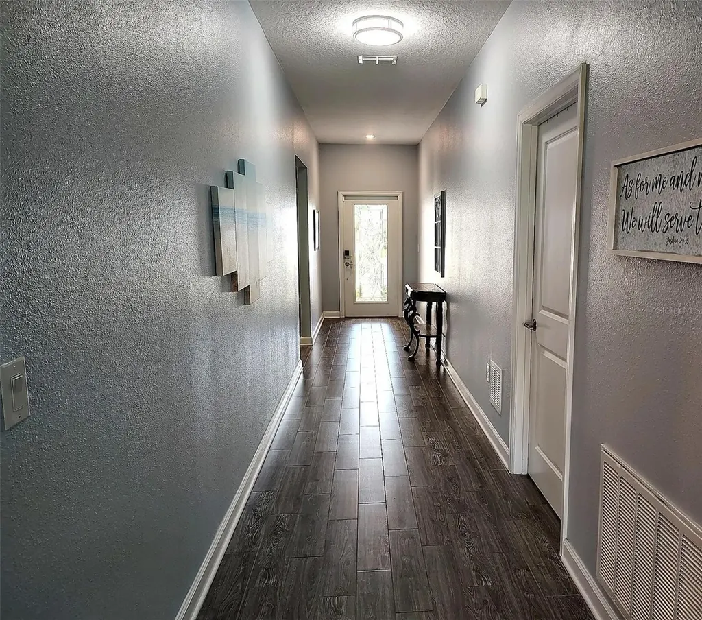 1047 Oak Bluff Drive Davenport FL 33837