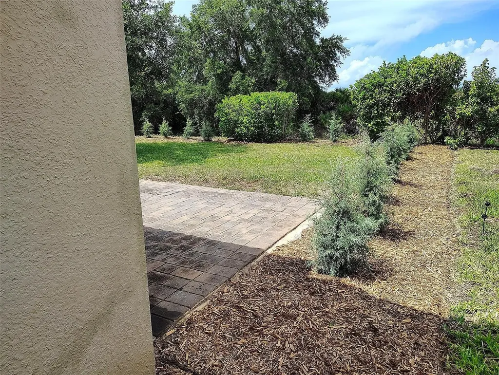 1047 Oak Bluff Drive Davenport FL 33837