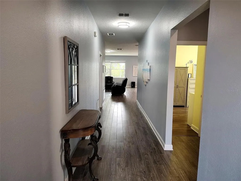1047 Oak Bluff Drive Davenport FL 33837