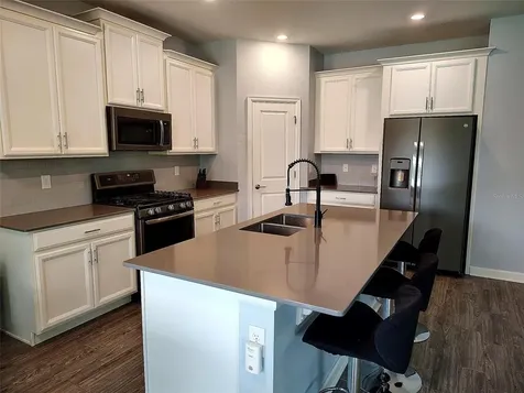 1047 Oak Bluff Drive Davenport FL 33837