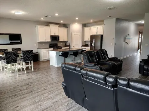 1047 Oak Bluff Drive Davenport FL 33837