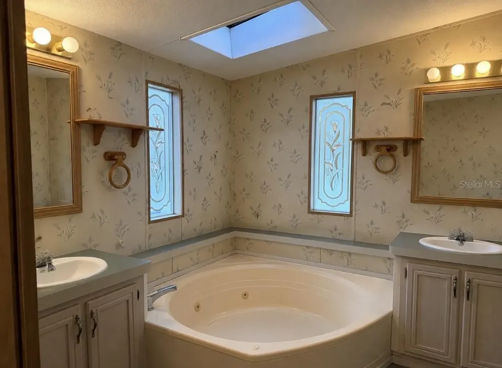 794 NE 521 Street Old Town FL 32680