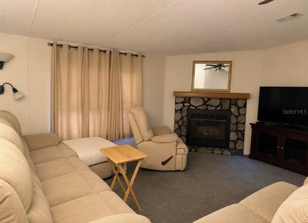 794 NE 521 Street Old Town FL 32680