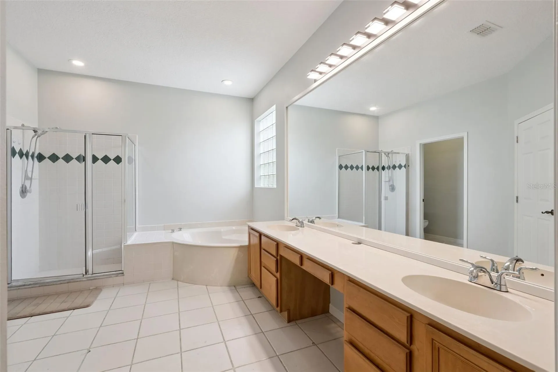 2401 Stoneview Road Orlando FL 32806