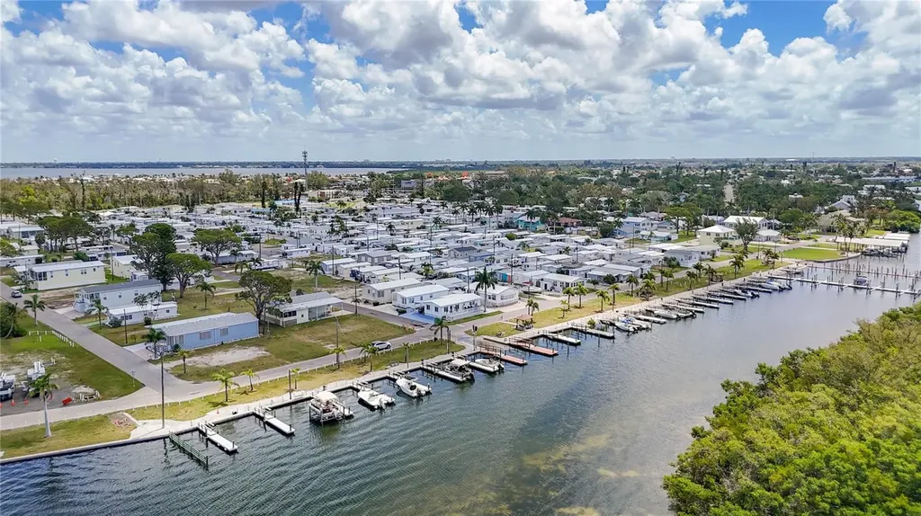10315 Cortez Road W Bradenton FL 34210
