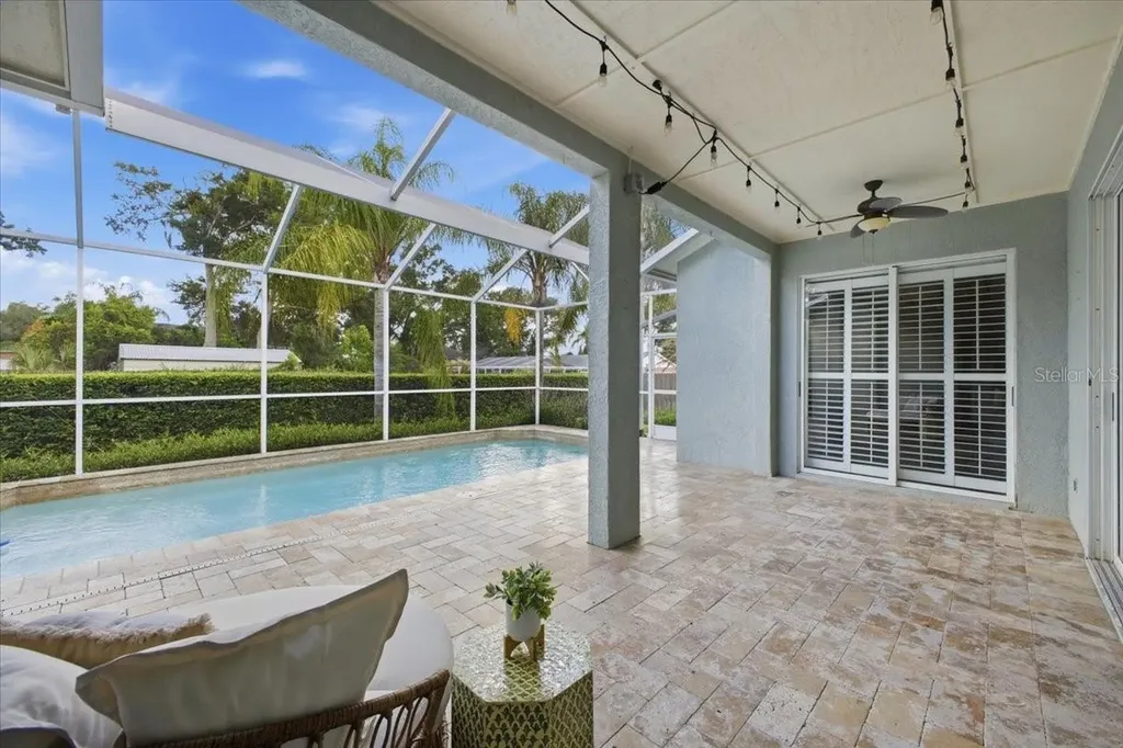 2726 Valencia Grove Drive Valrico FL 33596