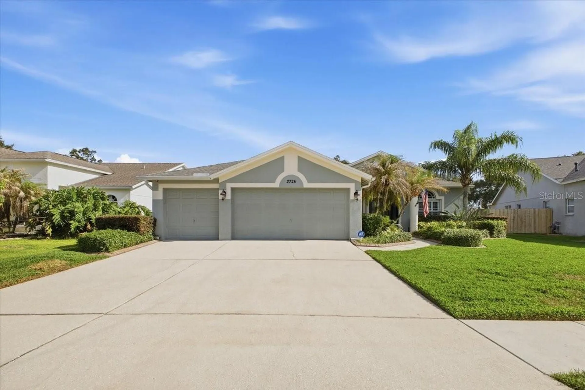 2726 Valencia Grove Drive Valrico FL 33596
