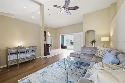 2726 Valencia Grove Drive Valrico FL 33596
