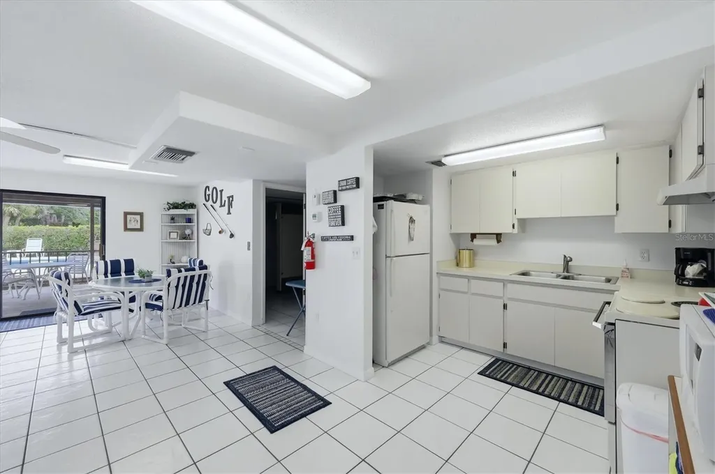 931 Capri Isles Boulevard Venice FL 34292