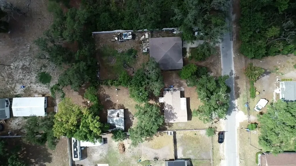 2831 N Valrico Road Seffner FL 33584