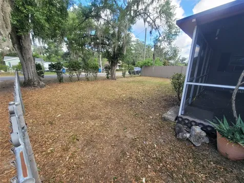 2831 N Valrico Road Seffner FL 33584