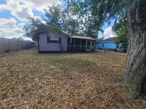 2831 N Valrico Road Seffner FL 33584