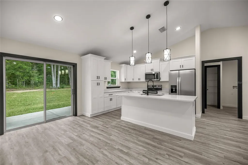 4056 SW 156th Court Ocala FL 34481