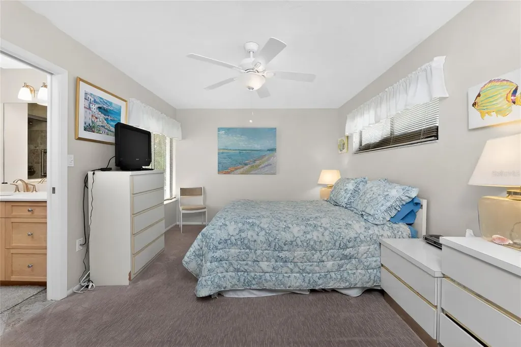 2955 N Beach Road Englewood FL 34223