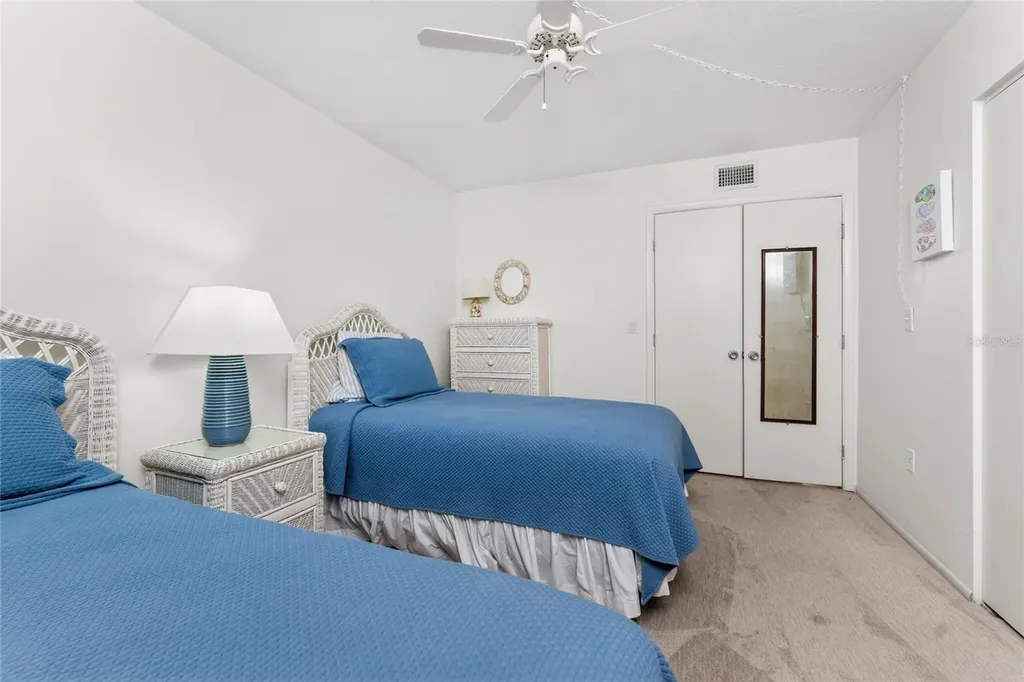 2955 N Beach Road Englewood FL 34223