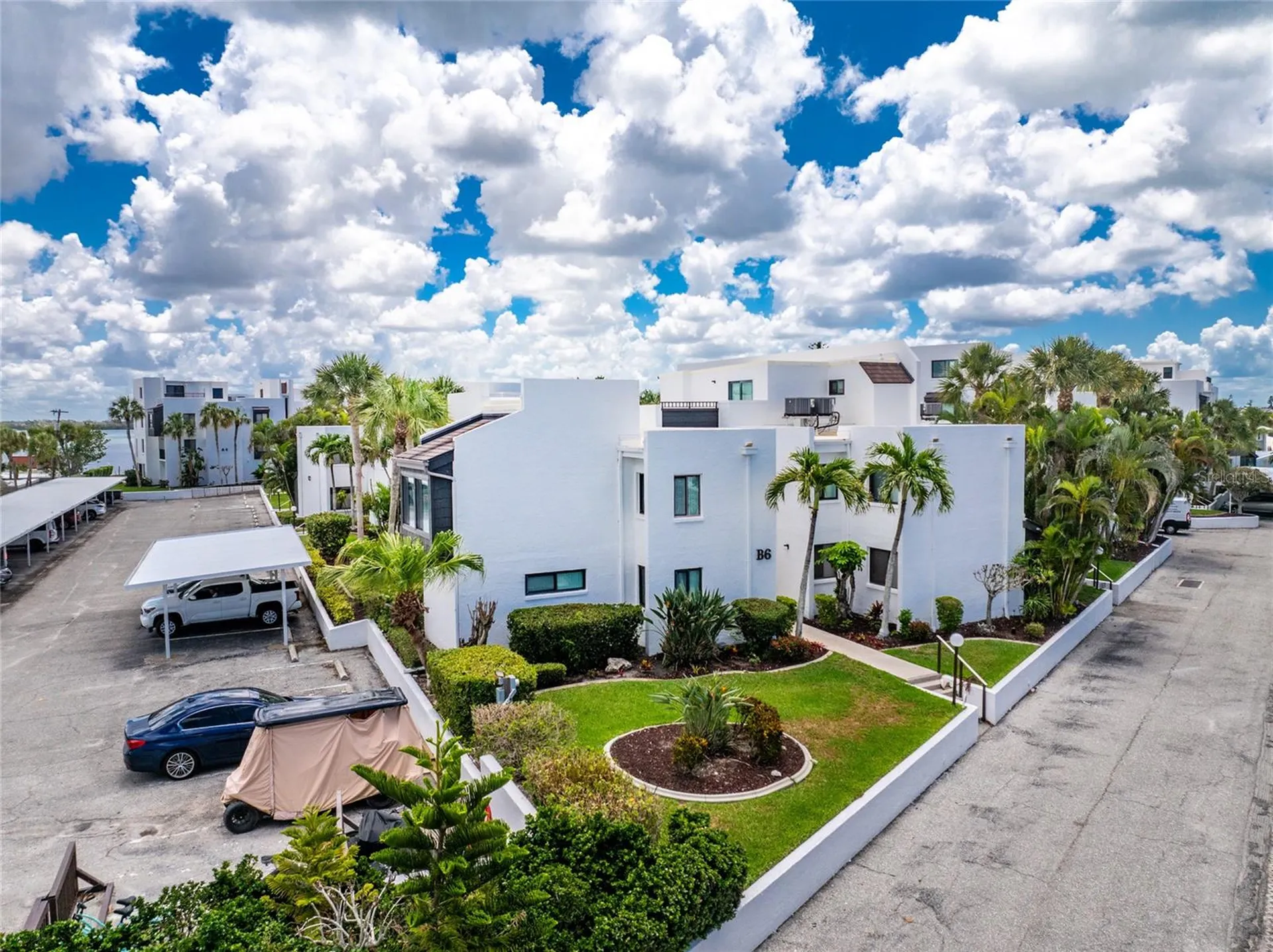 2955 N Beach Road Englewood FL 34223