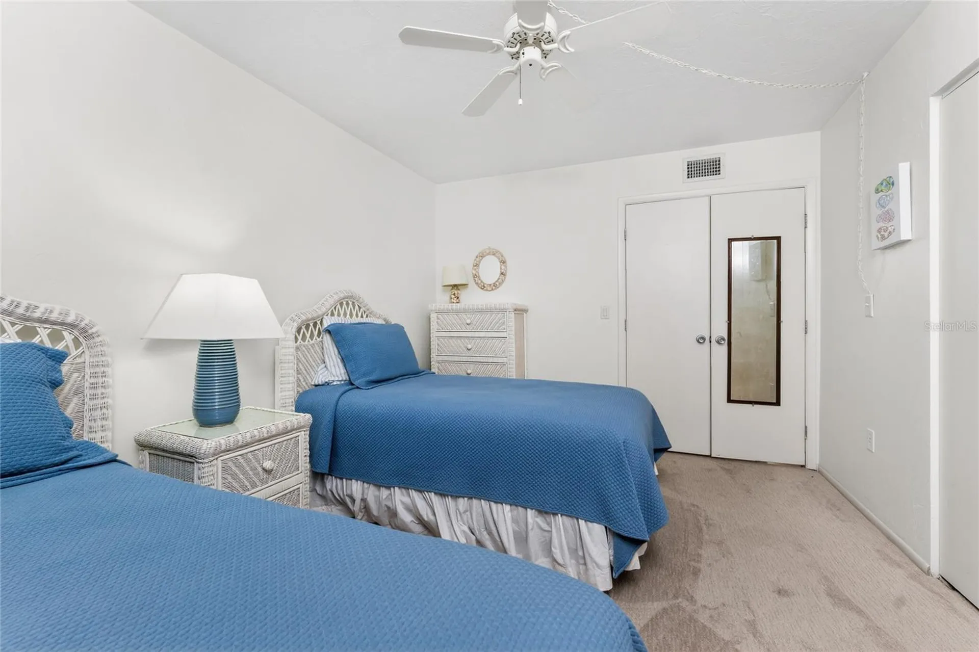 2955 N Beach Road Englewood FL 34223