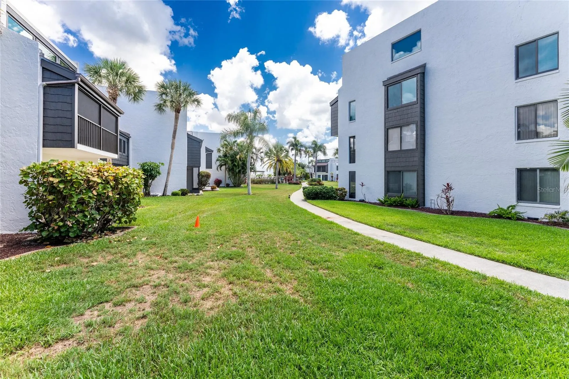 2955 N Beach Road Englewood FL 34223
