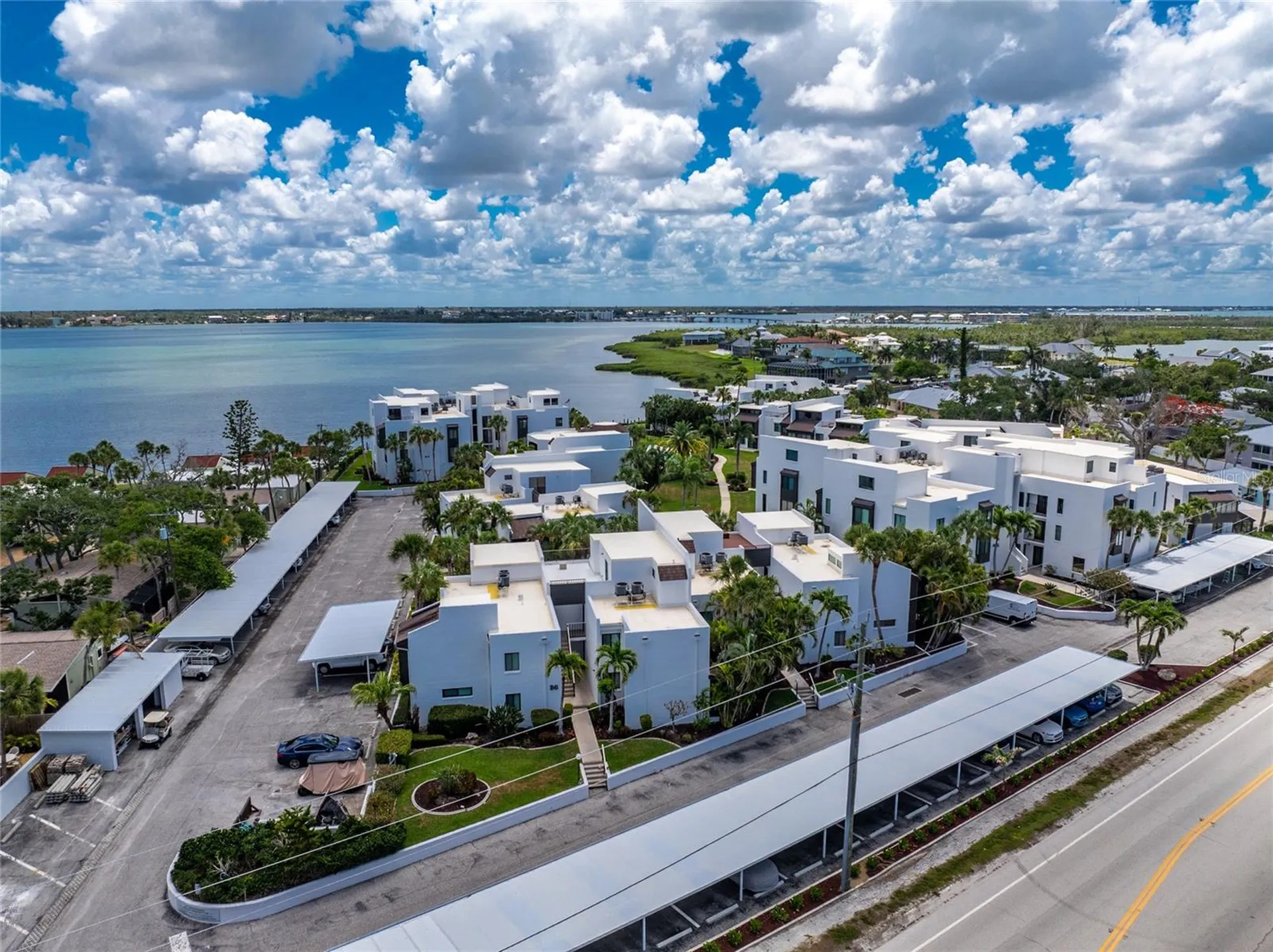 2955 N Beach Road Englewood FL 34223