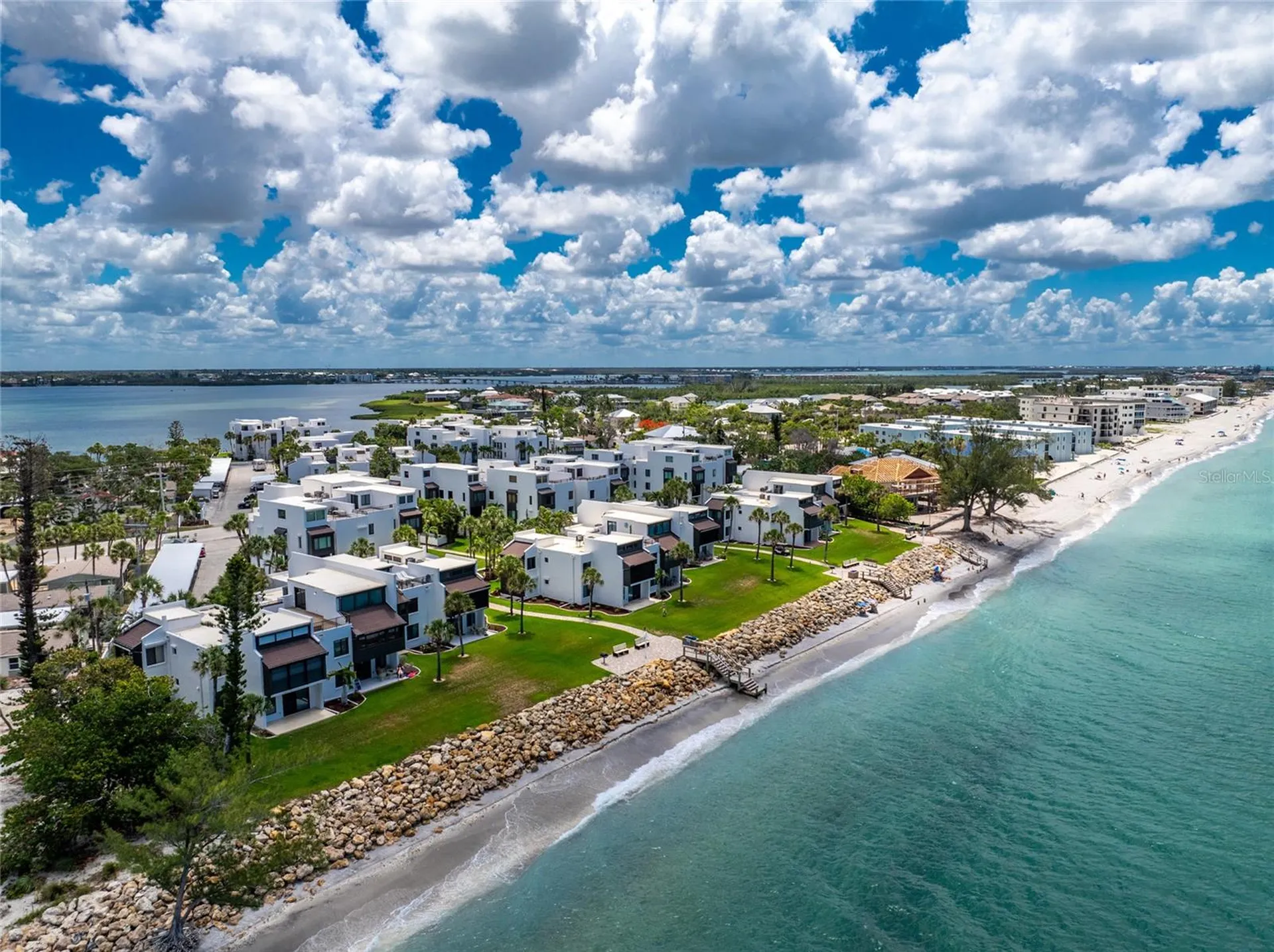 2955 N Beach Road Englewood FL 34223