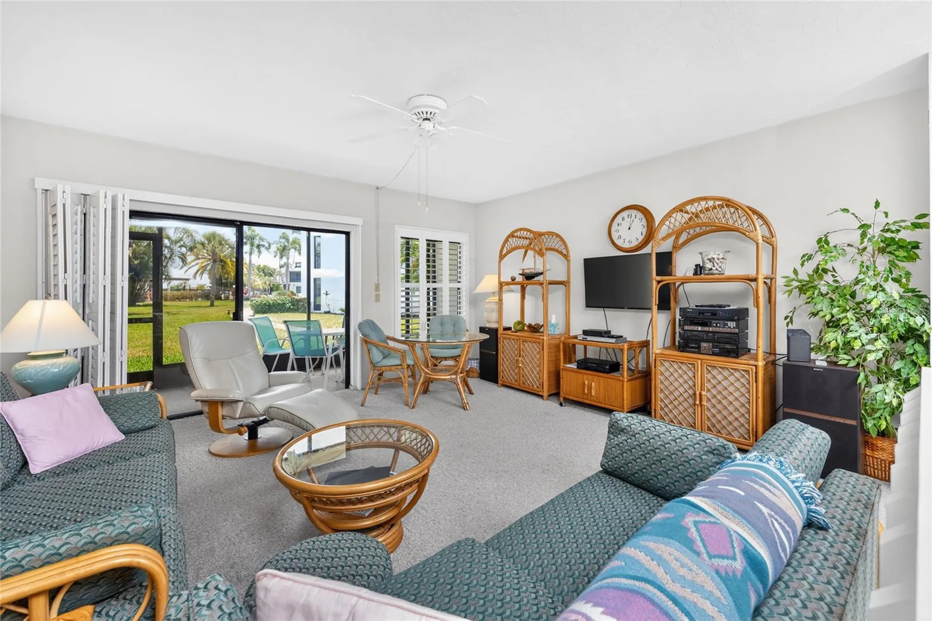 2955 N Beach Road Englewood FL 34223
