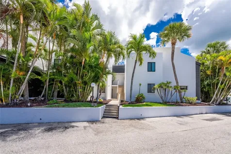2955 N Beach Road Englewood FL 34223