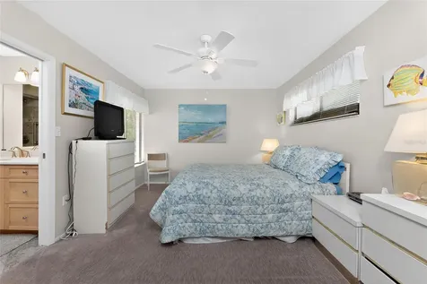 2955 N Beach Road Englewood FL 34223