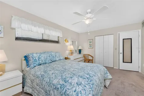 2955 N Beach Road Englewood FL 34223