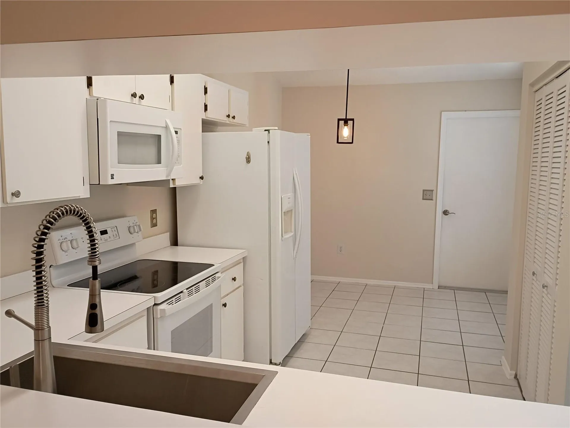 39650 Us Highway 19 N Tarpon Springs FL 34689